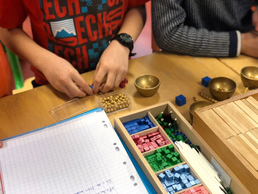 Ambiance montessori - Groupe Chevreul Lestonnac Lyon