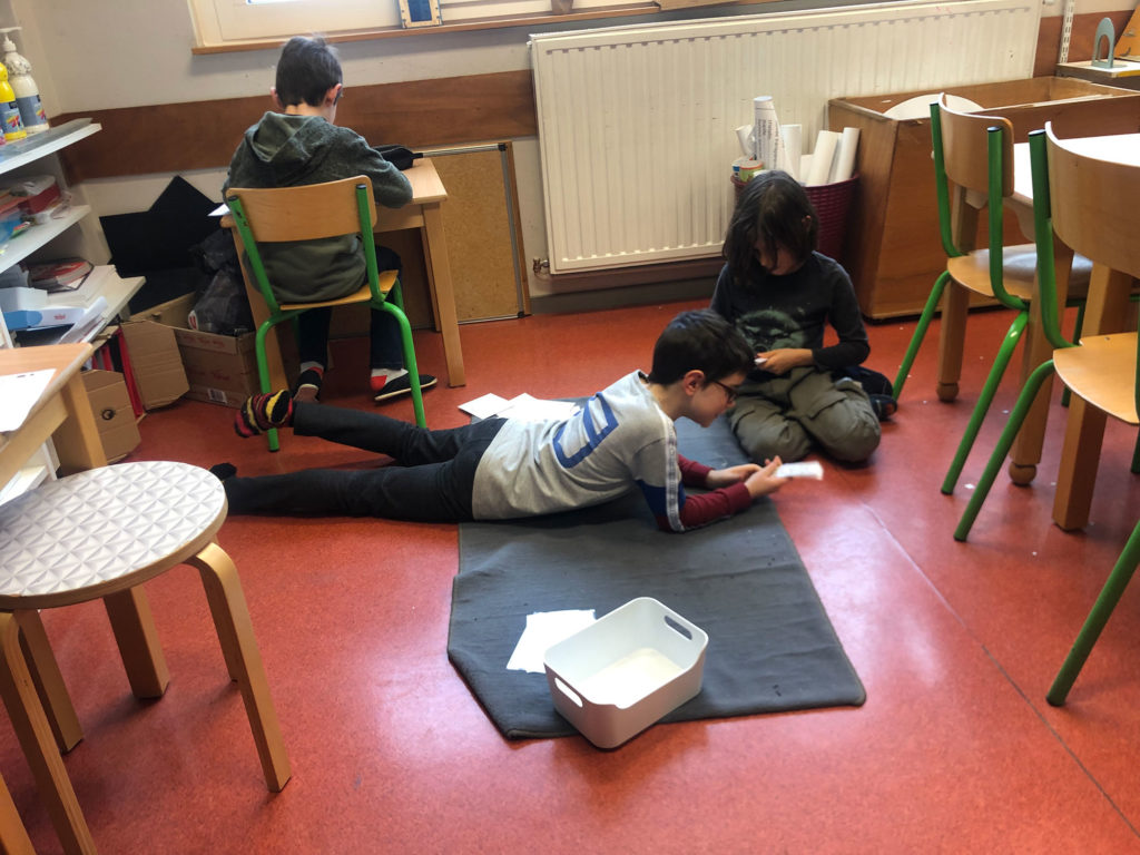 Ambiance montessori - Groupe Chevreul Lestonnac Lyon