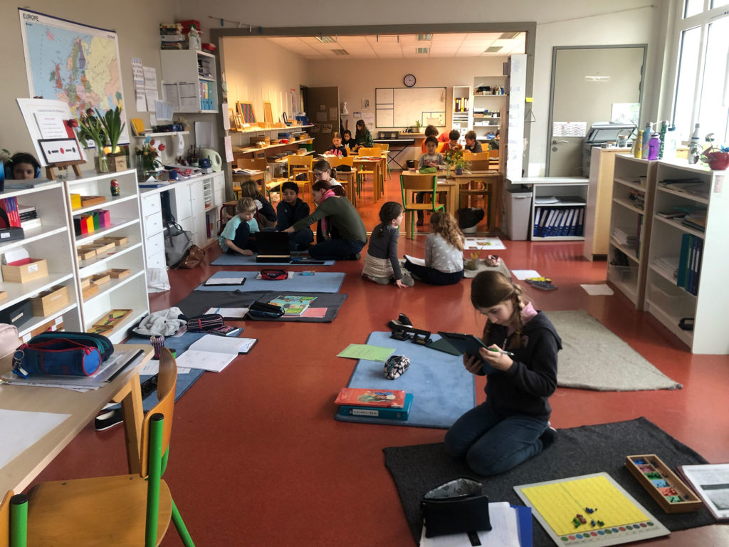 Ambiance montessori - Groupe Chevreul Lestonnac Lyon